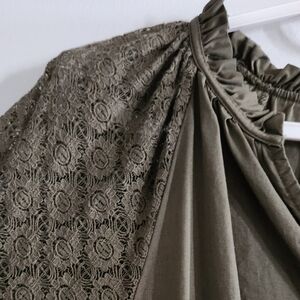 GAP XL Tall Olive Maxi.